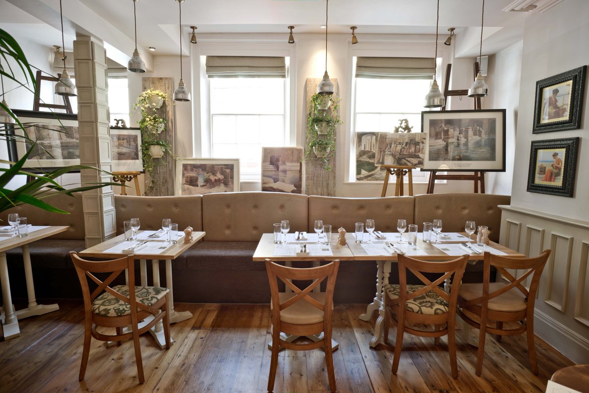 RomBathsKitchen's tweet photo. For all private dining/group bookings queries, don't hesitate to drop us an email at rbk@searcys.co.uk. We are still taking bookings &amp; already getting booked up quickly for 2018! So do get in touch, we're on standby to hear from you!😃🍽️@Searcys @RomanBathsBath #privatedining https://t.co/akHXnu5u0Z