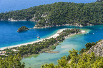 TNT Travel Show tweet media