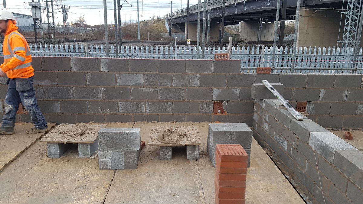 PryjenConstruct's tweet photo. Substation under construction #renewables #construction https://t.co/pvYxBXZxw8