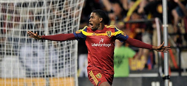 #BienvenidoOlmes 

➡️Procede del <a href="/AmericadeCali/">América de Cali</a>
➡️ 25 partidos, 4 goles  
➡️ 135 partidos en la <a href="/MLS/">Major League Soccer</a> con el <a href="/RealSaltLake/">Real Salt Lake</a>
➡️ Cesión hasta junio 2018