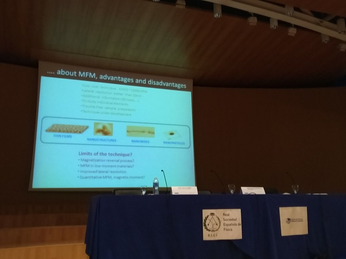 GEFES_RSEF's tweet photo. Session 3 #gefes2018 on #SPM &amp; #lowdimensional systems. Guilherme Vilhena @icmmcsic @ifimacuam talks about numerical #simulations of #molecules #materials at #nanoscale #microscopy @RSEF_ESP https://t.co/3ENQZ5fDbh https://t.co/ut7AVUZ1gj