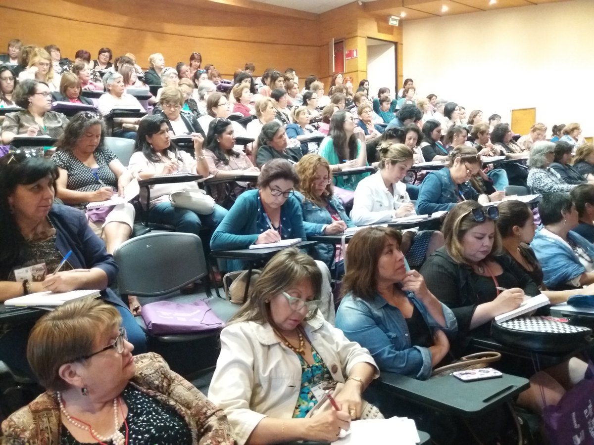 prodemubiobio's tweet photo. Comienza 3era sesión de seminario #masmujeresalpoder. Hoy expone @LyaGonzalez1 y Carmen Andrade para + de 200 mujeres!
@gorebiobio @PRODEMU https://t.co/4WAee3Mb8D