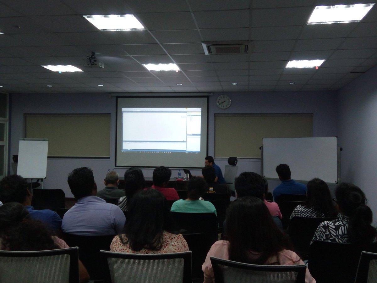 Sri Lankan Data Community tweet media