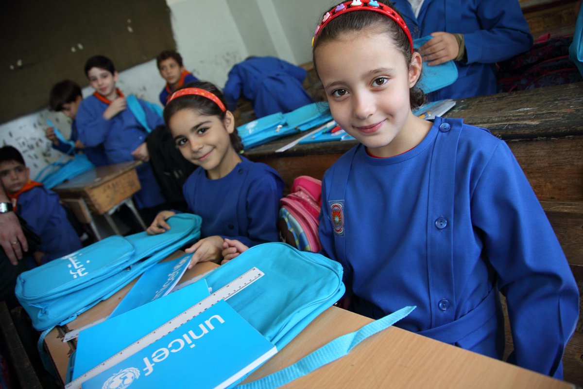 #Education during an emergency is vital for children. #Lions Clubs have joined together with <a href="/UNICEF_uk/">UNICEF UK</a>  to raise £16,000 to cover the cost of 100 School in a Box kits to  support 4,000 children. Find out more and how you can help at lionsgiving.co.uk/international-…