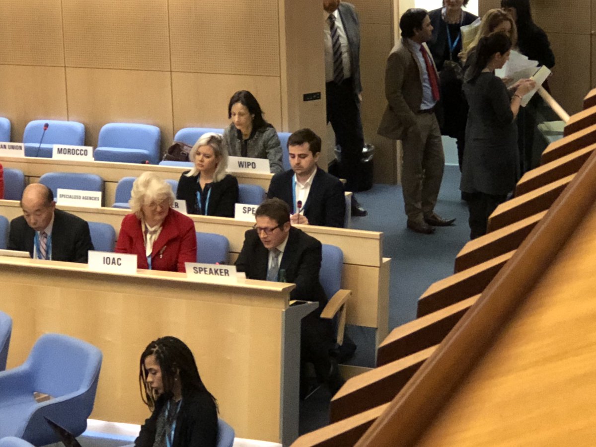 PATHadvocacy's tweet photo. .@WHO must support countries to make investments in sustainable systems that prevent and detect disease outbreaks and create nimble mechanisms for responding to emerging or sudden threats. #Health4Security #EB142 https://t.co/8dy73voLKt https://t.co/yg6YE13qf0