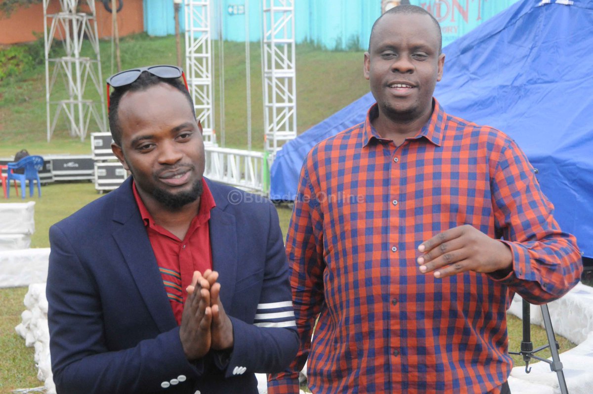 bukeddeonline's tweet photo. Poliisi ekakasizza abawagizi ba @DavidLutalo abagenda okwetaba mu kivvulu kya 'Wooloolo Concert' ku Cricket Oval e Lugogo ku Lwokuaano luno nti ebyโokwerinda biri ggulugulu.
#DavidLutaloLive #WoolooloConcert @newvisionwire @UrbanTVUganda @africellUG @VisionGrp @bukeddetv https://t.co/idsc2DWd5X