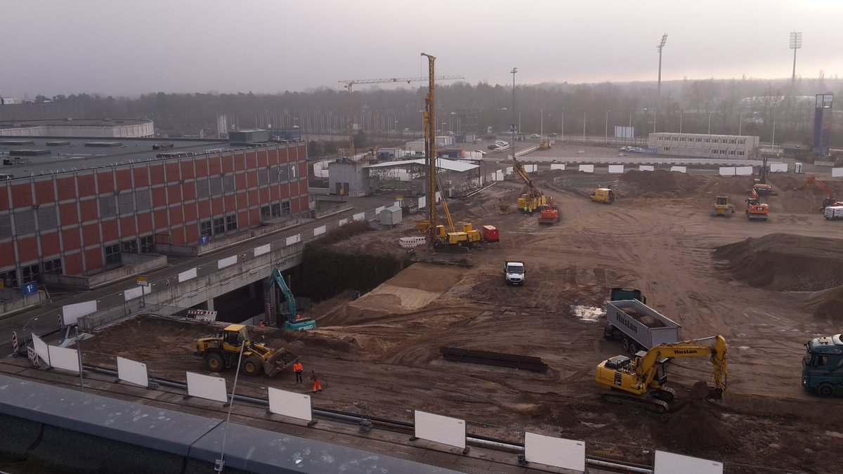 InnoTrans's tweet image. Work in progress... we are looking forward to offering more exhibition space at #InnoTrans2020 👷‍♀️🚧👷‍♂️