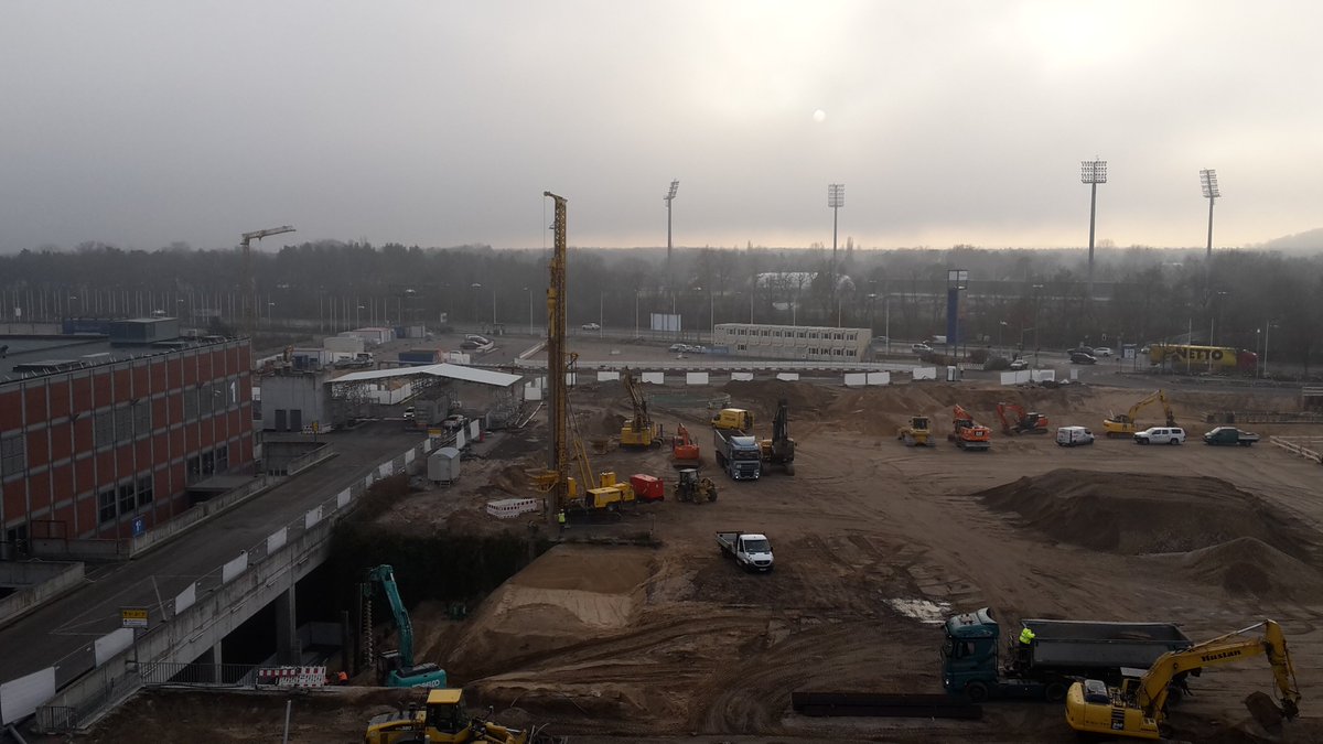 InnoTrans's tweet image. Work in progress... we are looking forward to offering more exhibition space at #InnoTrans2020 👷‍♀️🚧👷‍♂️