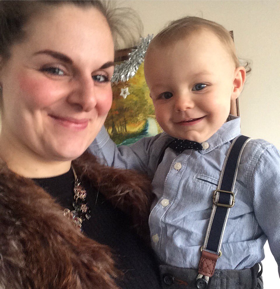 EMILLYYYx's tweet photo. Happy 1st Birthday to my gorgeous, mischievous, funny, clever little boy Kingsley👶🏻🎁😊❤️ #1stbirthdayboy #no1boy #celebrationsbegin #myworld https://t.co/rRQIdPECUd