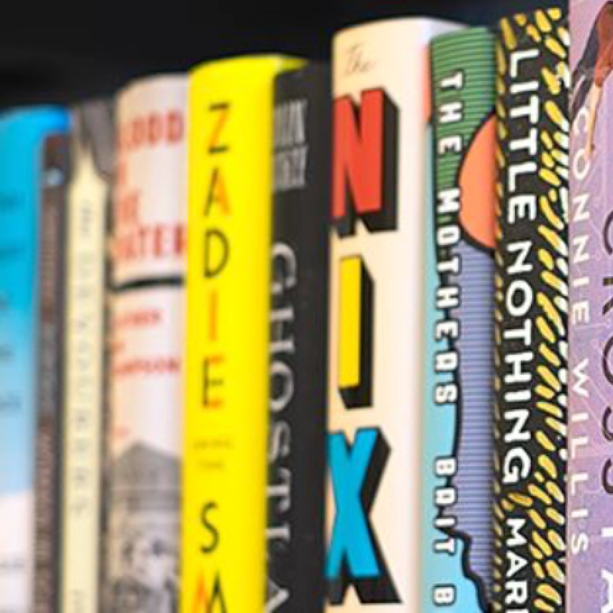 PenguinBooksSA's tweet photo. New week, new book? What are you reading at the moment? Let us know! Post the title or a picture and tag us with #Penguinsread 😀 https://t.co/IcE3rUh583
