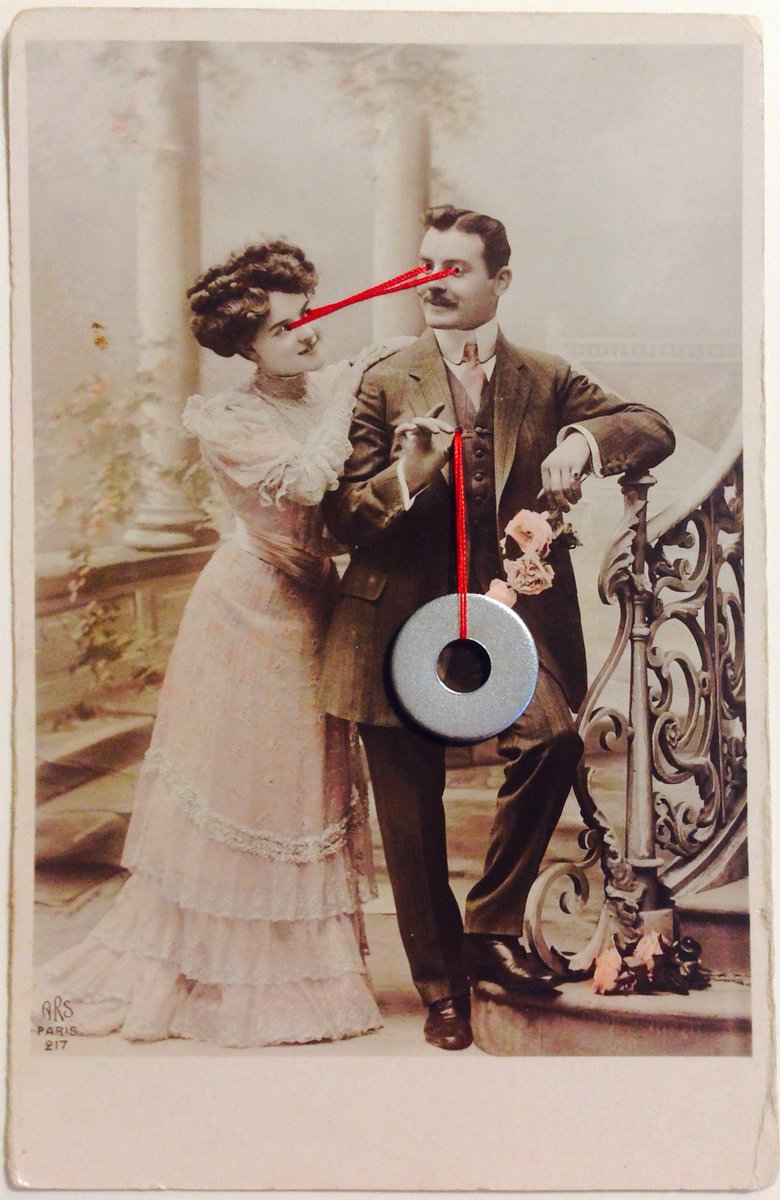 DMesander's tweet image. Peep Show, last of 4/4 series using vintage family album postcards #collage instagram.com/dorotheemesand… ✂️⚙️