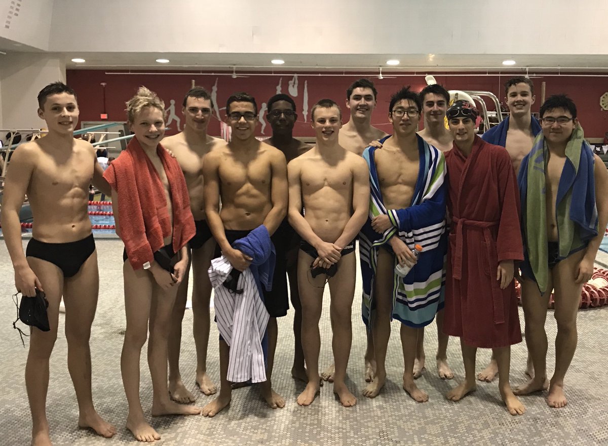 FISH_aquatics's tweet photo. It’s always more fun when you’re friends with the guys you’re racing. #GoFish #SwimFam https://t.co/3ERCCArueC