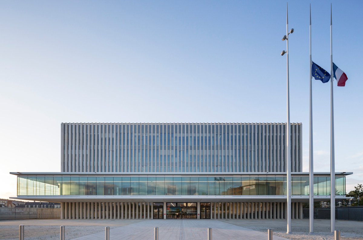 pr_bearchitects's tweet photo. Les Palmarès de l’Architecture et de l’Aménagement du Calvados 2018 ont été dévoilés !
«Le Palais de Justice de Caen» a remporté le PRIX DU PUBLIC dans la catégorie «Bâtiment de service public administratif». Un projet conçu par BEA + Atelier Pierre Champenois
@CAUE_CALVADOS https://t.co/7hjAjyVKf0