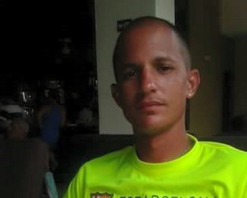 diariodecuba's tweet photo. Muere un joven recluso que había entrado en coma por presunta negligencia https://t.co/AjTWZCZ8DW | Diario de #Cuba https://t.co/MgHAXAjRMZ