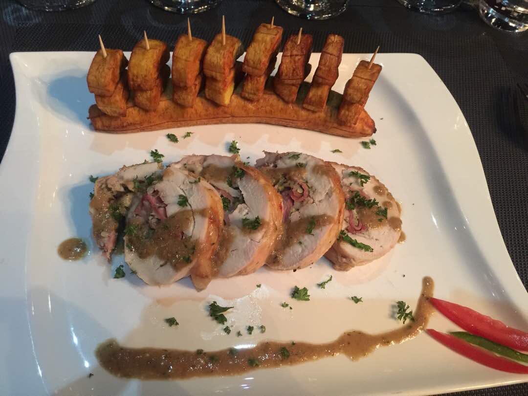 MuranoLounge's tweet photo. @doualaout @CK_Publishing @Cloomify @ClubWandastic @BriceAlbin1 @Ledawa @Ivana_Ononino @Carlia_F @Mitusha49 @RootCafe_ 🥄 il est l’heure 🍴😆👀

🍾 Profitez également de nos offres 🚨 Du lundi au jeudi de 18h à 21h, un cocktail acheté = un cocktail offert.

#ForMenOfPrestige 

📍 situé Juste après Nicecream Rue Boué de Lapeyrère, Akwa

📱 698984253 / 673393270 https://t.co/qsee4PAEOt