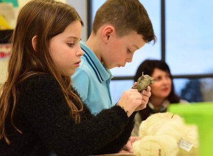 YorkArtGallery's tweet photo. We'll be having arts and crafts activities in the Studio this weekend as part of #ResFest18 - why not join us for #familyfriendly day out? Just bring proof of residency for FREE entry. @VisitYork https://t.co/26A31AzCMZ https://t.co/BAEEYSbUYQ
