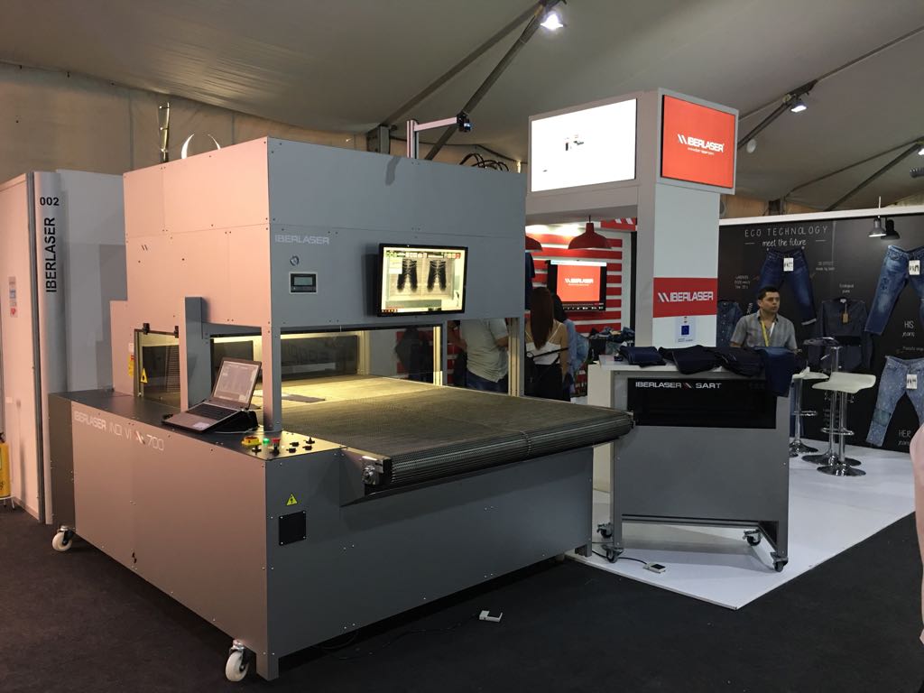 iberlaser's tweet photo. Estamos muy agradecidos por toda la gente que vino a visitarnos a Colombiatex ayer y hoy seguimos ahí y les esperamos a todos!!

We are very grateful for all the people who came to visit us at Colombiatex show yesterday and today we are still there and we are waiting for you all! https://t.co/lc7C9Ugp3C