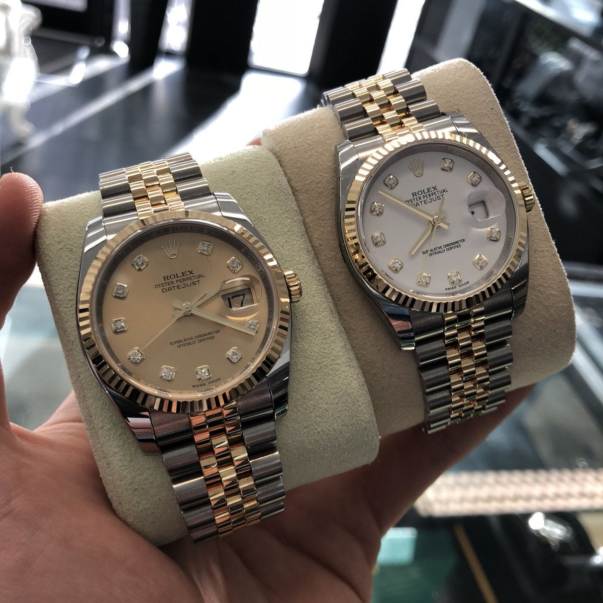 Gold or white dial ? 
Both in stock and ready to go ✅