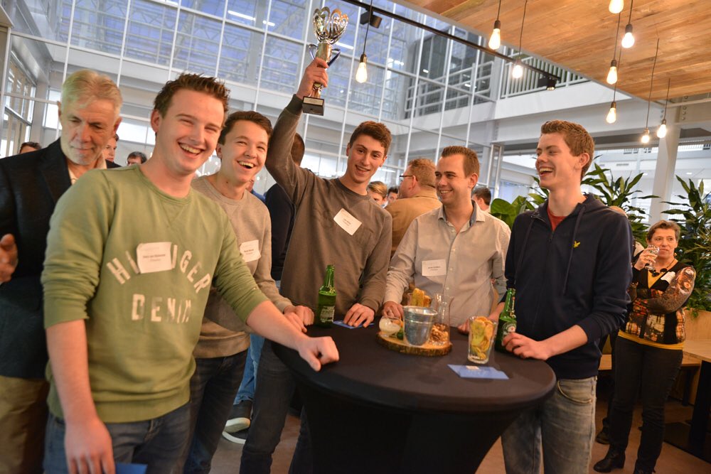 civtu's tweet photo. Team Prinsentuin trotse winnaars studentengame CIV TU symposium. https://t.co/2Vr6vHXgCz
