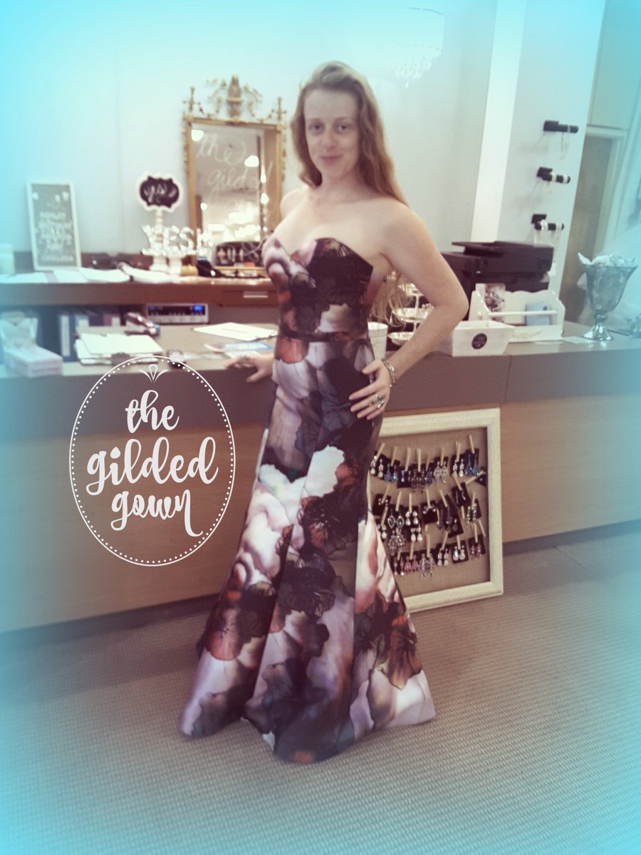 thegildedgown's tweet photo. Pa-Pow! This sweetheart strapless dress is sweet & sassy. Floral lovers find your dream dress for #prom2k18 @thegildedgown @mcraegrace @coletteformoncheri #promgowns #newdresses #weloveprom #prom #promgirls #newprom #prom2018 #prom2k18 #promdresses #knoxvilleprom #tennesseeprom https://t.co/dVQHY2iZKz