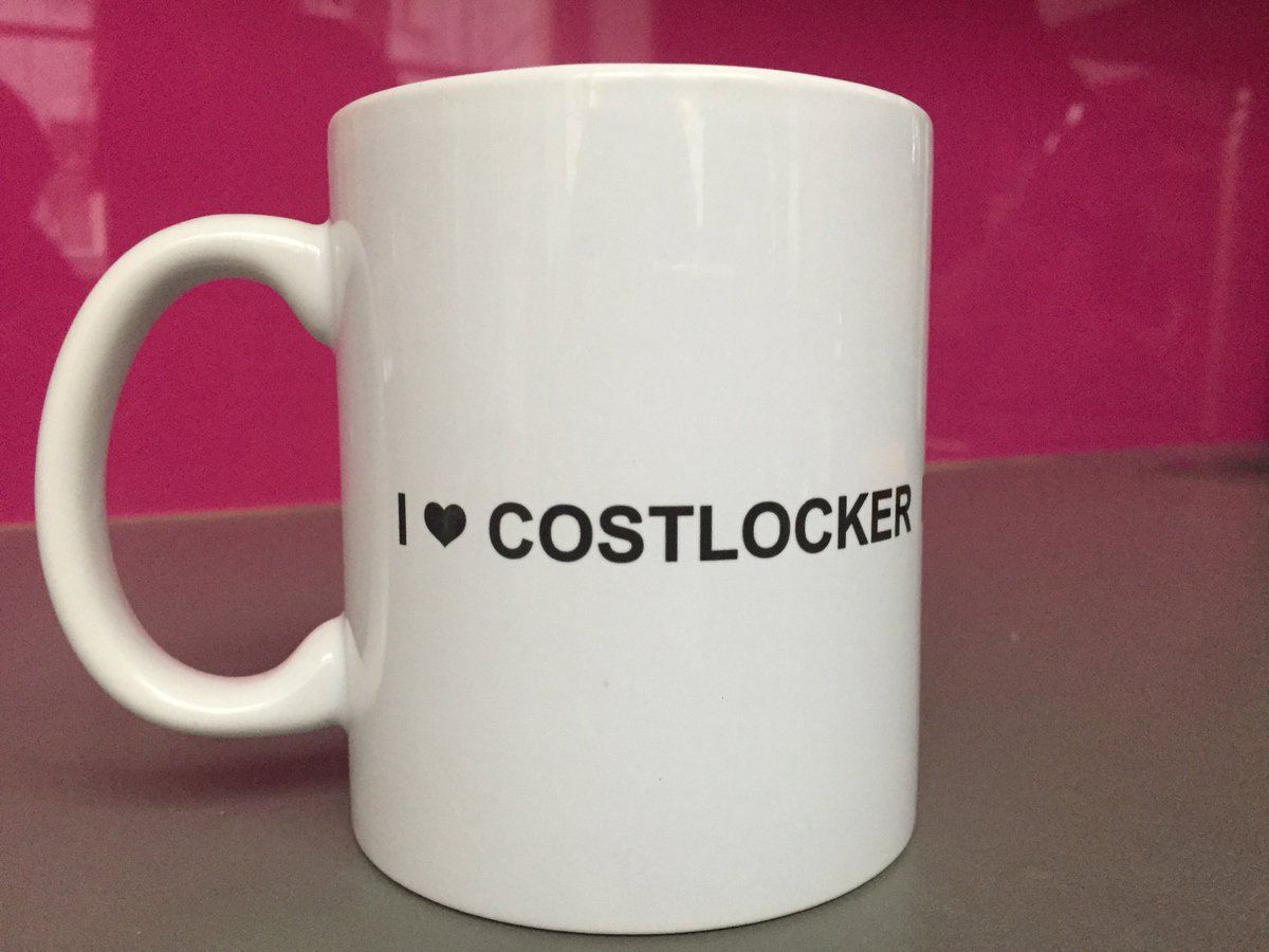 My snad ještě rozjedeme merchandising. Uloveno v jedném "nejmenované agentuře". #taktofaktpotesi