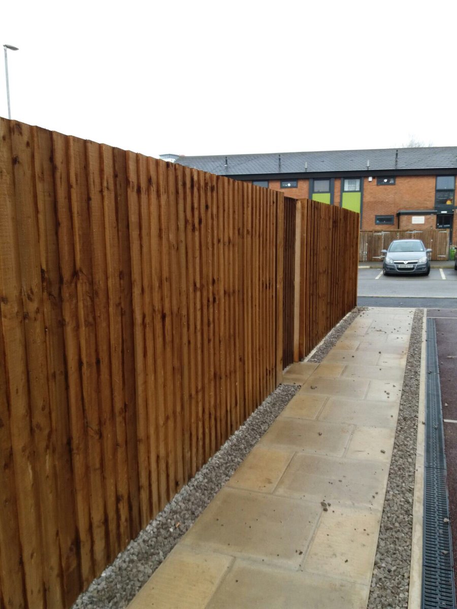 ConnaughtSec's tweet photo. A few photos of Fencing Connaught recently installed on a site in Oldham https://t.co/d1dfpxdtic