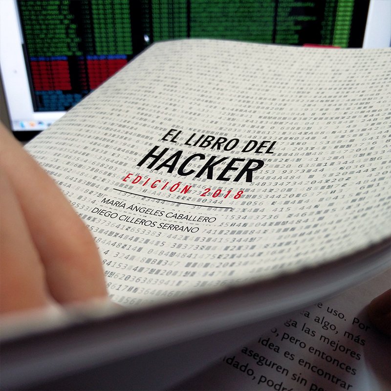Anaya_Multimed's tweet photo. "Solo existen  dos tipos de compañías: las que ya han sido atacadas y las que lo serán", Robert Mueller, director del FBI (2012). Si quieres estar preparado ante un #ciberataque, #ElLibroDelHacker debe ser tu manual de cabecera. #MultimediaTips 👉  https://t.co/fcGbmsZLVW https://t.co/ydrliN3riE