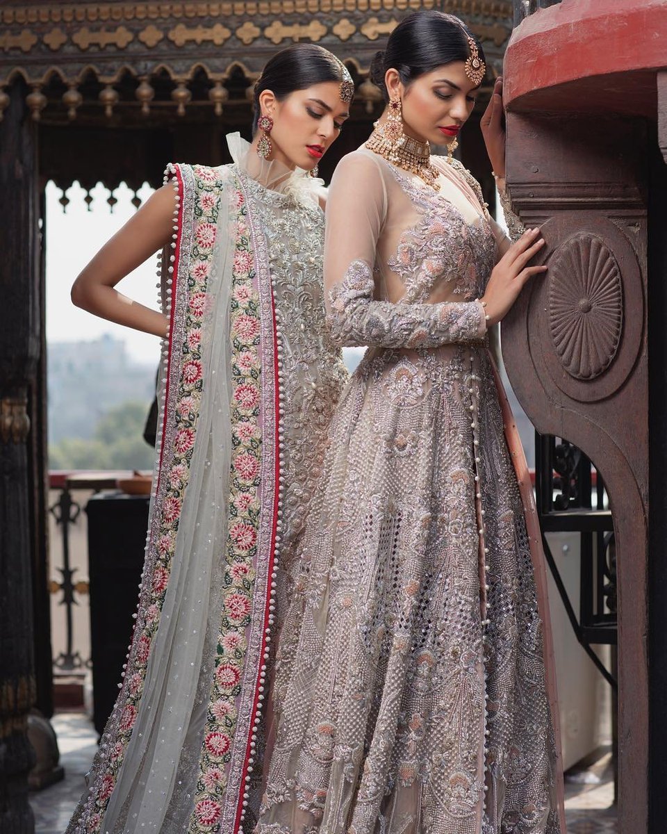 Deemasfashion's tweet photo. #Fashion #Dresses #Bridal #HauteCouture #BridalDress #WeddingWear #bride #Formal #BridalWear #desibridal #Desidresses #Birmingham #mehndi #Mayon #Henna #bham #ootd #ootn #Fashionista #Stylish #InstaStyle
For more designs and detail visit https://t.co/K3n48Vv5yL https://t.co/0I2lQqMTzE