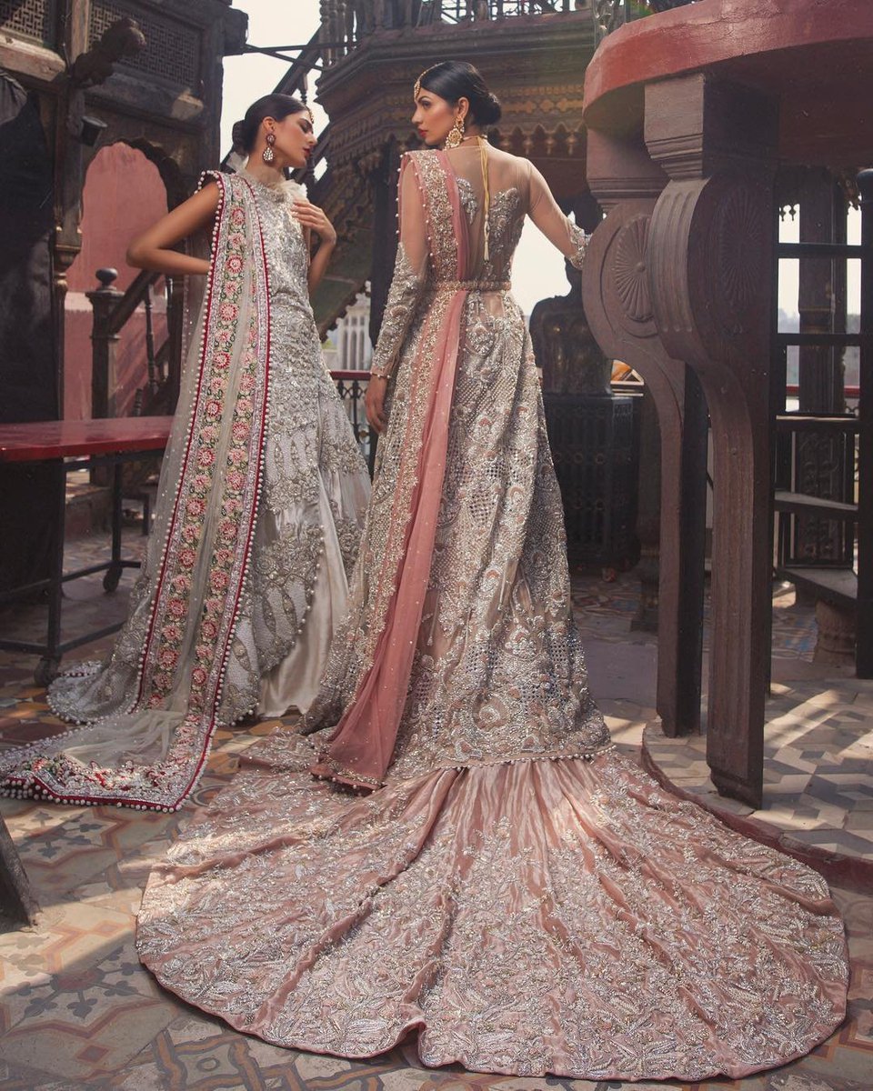 Deemasfashion's tweet photo. #Fashion #Dresses #Bridal #HauteCouture #BridalDress #WeddingWear #bride #Formal #BridalWear #desibridal #Desidresses #Birmingham #mehndi #Mayon #Henna #bham #ootd #ootn #Fashionista #Stylish #InstaStyle
For more designs and detail visit https://t.co/K3n48Vv5yL https://t.co/0I2lQqMTzE