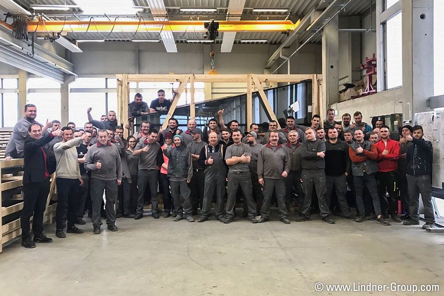 Lindner Group On January Our Colleagues Of Lindner Fassaden Gmbh Were Purely Joyful The Last Element Of The Interior Facade For Lakhta Tower In Russia Was Produced This