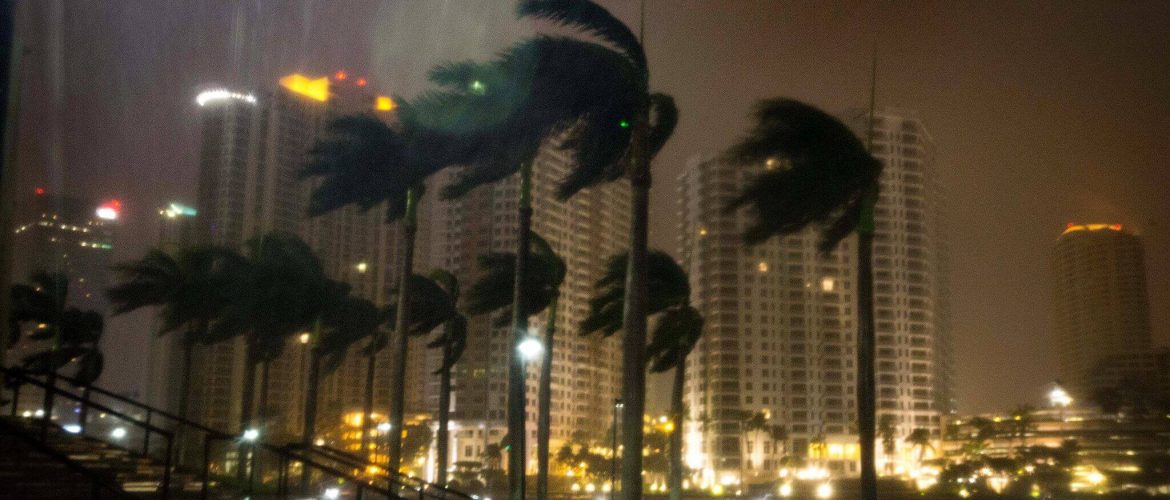 passioninfo1's tweet photo. This has been the year of many hurricanes "quite literally" let's see what hit us in the year 2017 as far as the natural disasters are concerned which made big headlines.
Read On: https://t.co/tpP7fAldHk
#ClimateChange #ClimateChange2017
#USAClimateChange https://t.co/3l7qJTcyWB