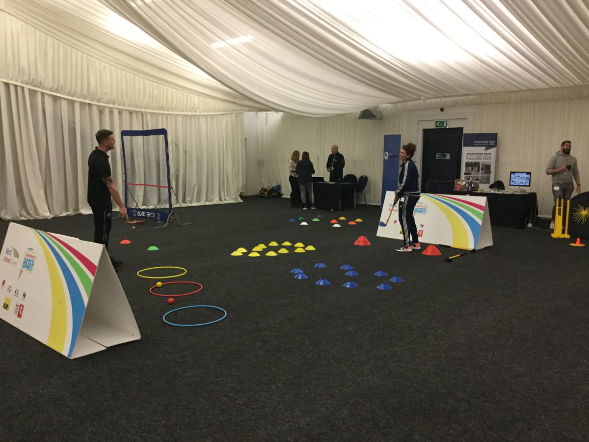 Kenteventcentre's tweet photo. Thrilled to have @KentSport1 back with us today for the #Kent and #Medway Primary PE Conference #KentPE18 @KentSchoolGames #wednesdaywisdom https://t.co/TRRXAVLjec