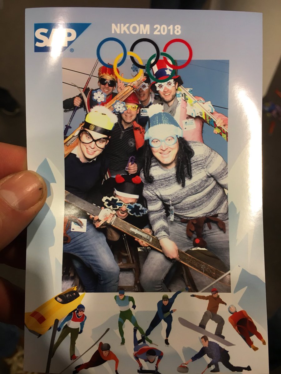 yvesderks's tweet photo. Helemaal los op de #NKOM2018 https://t.co/8Juv90xONs