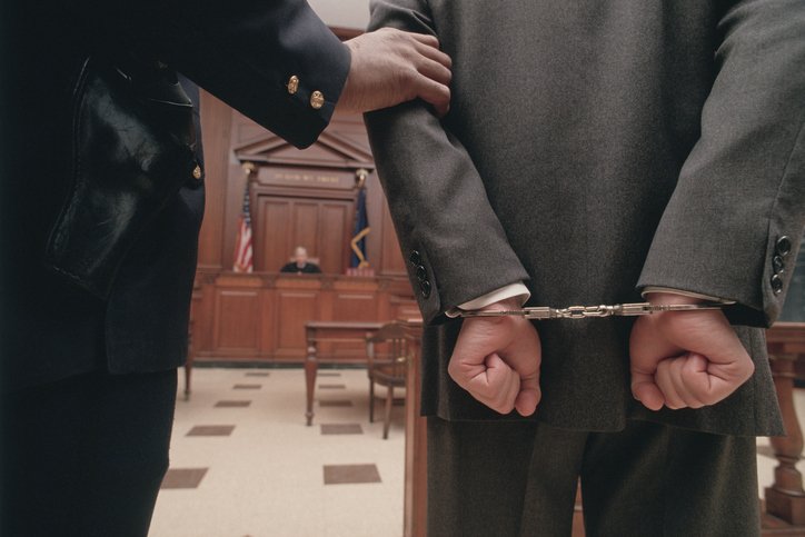 cfo's tweet photo. In a major jolt to the #PCAOB, three former staff accountants have been accused of leaking confidential information to #KPMG partners so the firm could perform better on inspections of its audits. https://t.co/AzYsAhTxby https://t.co/fKZRzpcMFa