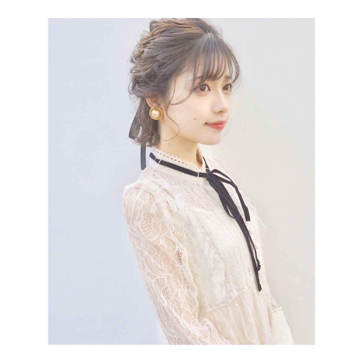 礒部花凜 Official בטוויטר 今日は Getnavi さんのパーティーで司会を務めたせていただきました ドキドキしたぁ パーティーということもあり 髪の毛をちょこっとフォーマルな感じにヘアアレンジしてもらったよ お気に入り かりん