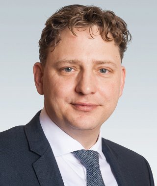 instantpaymnts's tweet photo. Proud to confirm Erwin Kulk, Head of Service Development and Management @ebaclearing as a speaker @instantpymnts.
For more visit : https://t.co/kYC0Fm2jXW … … … … https://t.co/cDW6L2jqbH
