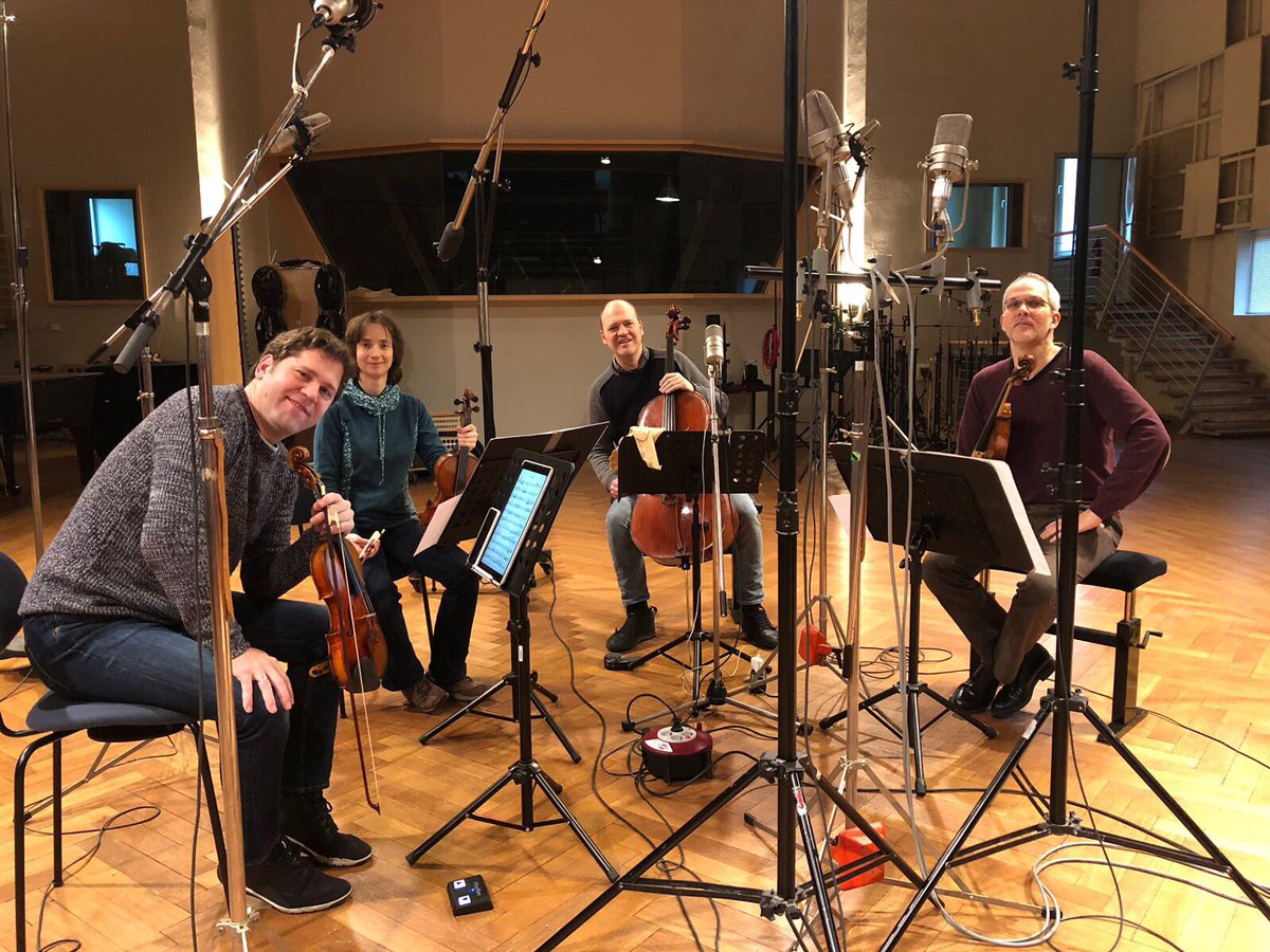 cuartetocasals's tweet photo. Hoy dsd los estudios #Teldex iniciando la grabación del segundo cofre #Beethoven  Concentración y alegría máximas y en primavera #NewRelease https://t.co/AW11XGyoAv