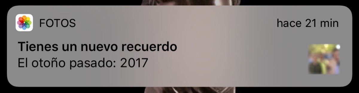 Desbarbado's tweet photo. No entiendo qué parte de ese recuerdo es NUEVO. A ver, es verdad que al mostrarme esta extraña alerta me he acordado otra vez, pero ya era capaz de acordarme antes. https://t.co/X2pHHecXIi