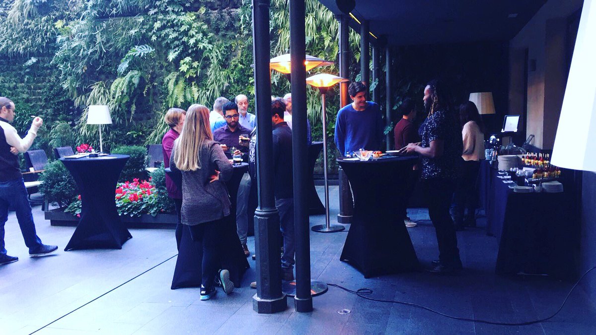ibexa_fr's tweet photo. lunch time! #bootcamp #insideez #barcelone https://t.co/Q7Ow2ciDnb