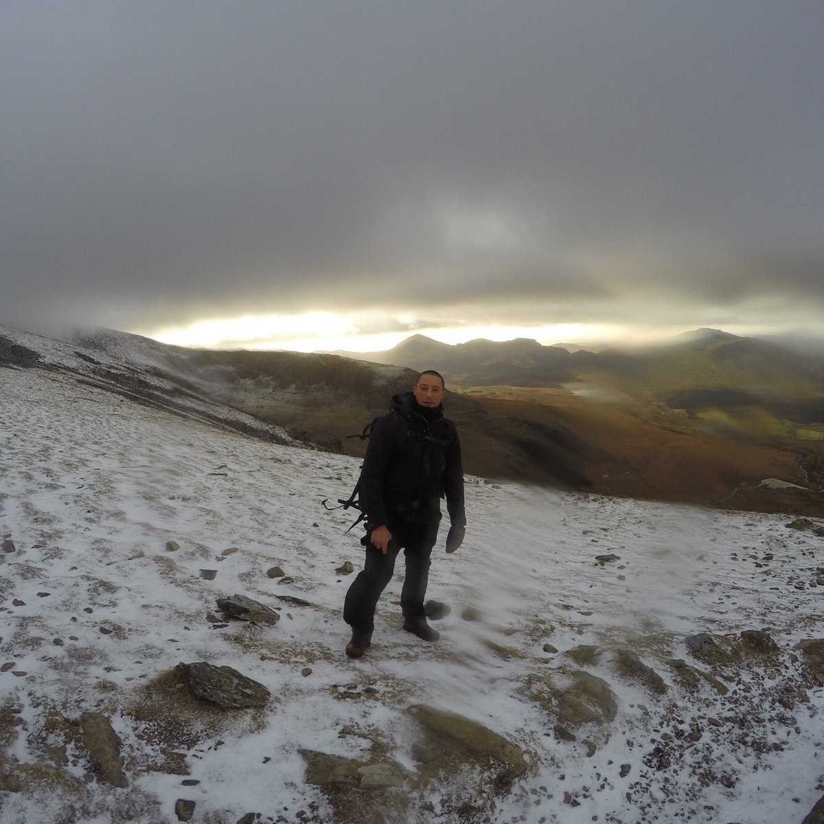 OccLookingDown's tweet photo. My happy place. 
Fresh air, exercise, sense of achievement, a chance to hear nothing but silence and clear the #mind, views rarely seen of barely touched spaces, nature at its finest, alone or quality time. 
#getoutdoors #outdooradventures #outdoorpursuits #walkingforcharity https://t.co/QfPsSWc6kj