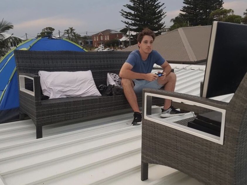 Mum kicked me out now I’m living on my roof