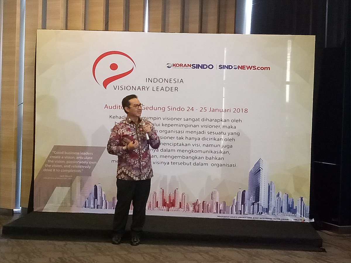 Bupati Kulonprogo Imbau Cintai Produk Lokal 
#SINDOVisionaryLeader2 goo.gl/o68JHr