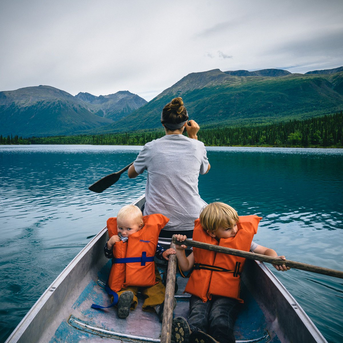 "They are never more curious, more imaginative, more playful, than when we're surrounded by nature." buff.ly/2CSmZ8y #FamilyTrails⠀