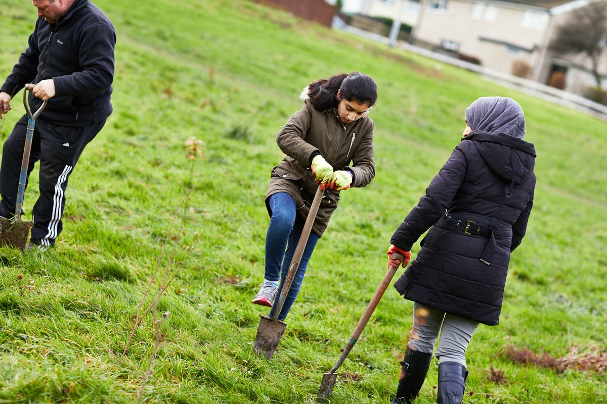 LBofHounslow's tweet image. We will be working with @TreesforCities this Saturday (27 January) to plant fruit trees in Redlees Park this Saturday. 

Get involved here: treesforcities.org/redleespark/