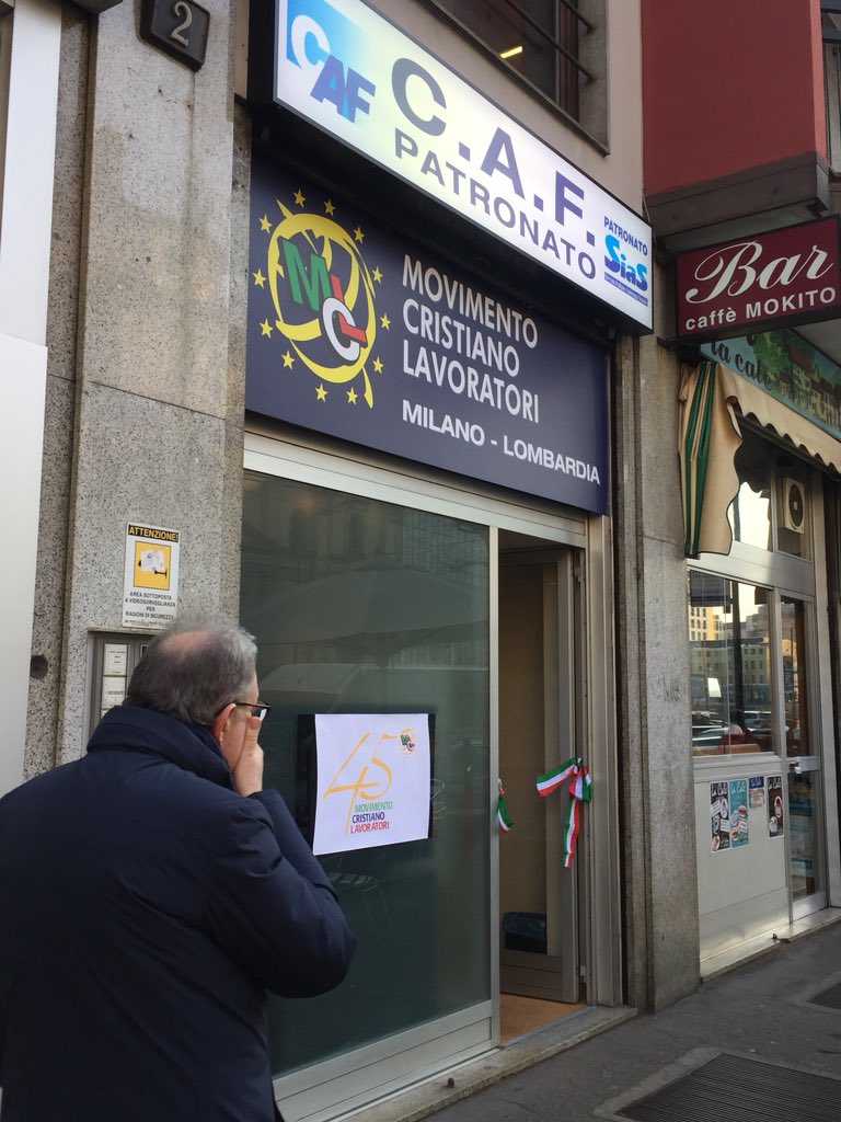 fabiobenati's tweet photo. #GIORNALISTI-Oggi festeggiamo il nostro patrono #SanFrancescodiSales. Per celebrarlo ho scelto di condividere questo momento con don Walter #Magnoni responsabile Pastorale Sociale e del #Lavoro @chiesadimilano all’inaugurazione sede #Movimento #Cristiano #Lavoratori https://t.co/gPGCNDasSE