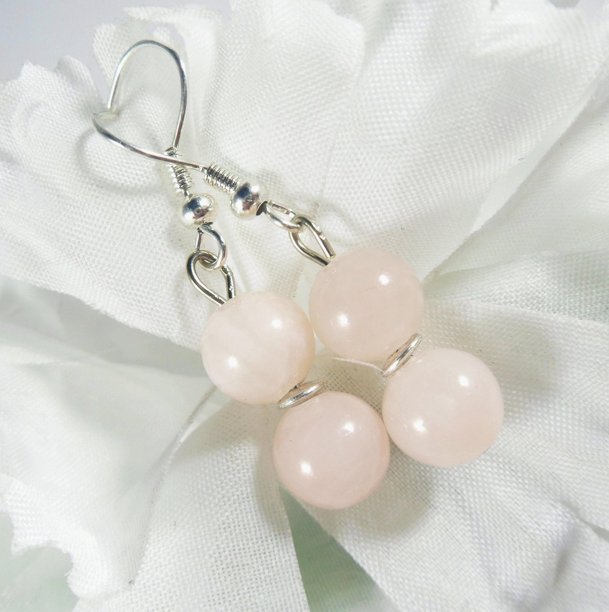 valroseshowers's tweet photo. Pink Jade Earrings with Silver Accents, Malaysian Jade Pink Earrings, … https://t.co/HGFGEnXfUc #pottiteam #PinkJade https://t.co/Gg58bIdwqI