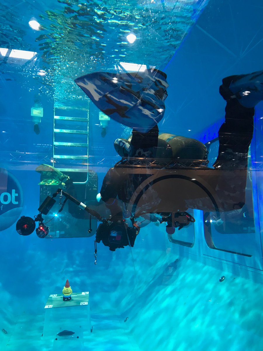 michelefaber1's tweet image. Testdykning på världens största båtmässa  #düsseldorf @diversw0rld #nonstopboot!