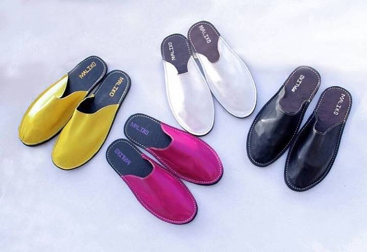 ochulolifestyle's tweet photo. Quality leather Anuli slides from #Maliko a must have!
Shop now β€β€β€ https://t.co/JHOYFPoVSA
Follow @ochulolifestyle
.
.
#slides #anuli #maliko #leather #African #Nigerian #mensfashion #fashion #Ochulo #lifestyle https://t.co/ycVaHY6PY4