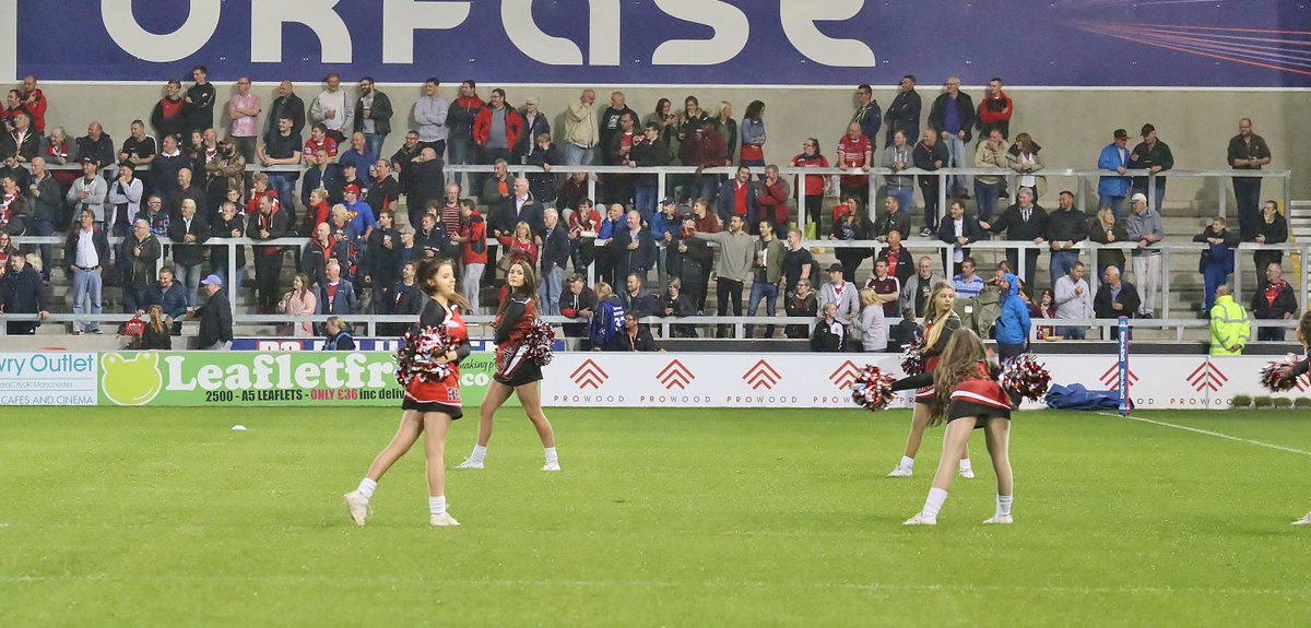 SalfordDevils's tweet photo. 🙌 The @RedAngelsDance1 team are still looking for a sponsor for the 2018 season.

👉 If interested contact them or the Club directly. https://t.co/8ZnFM4M4WR