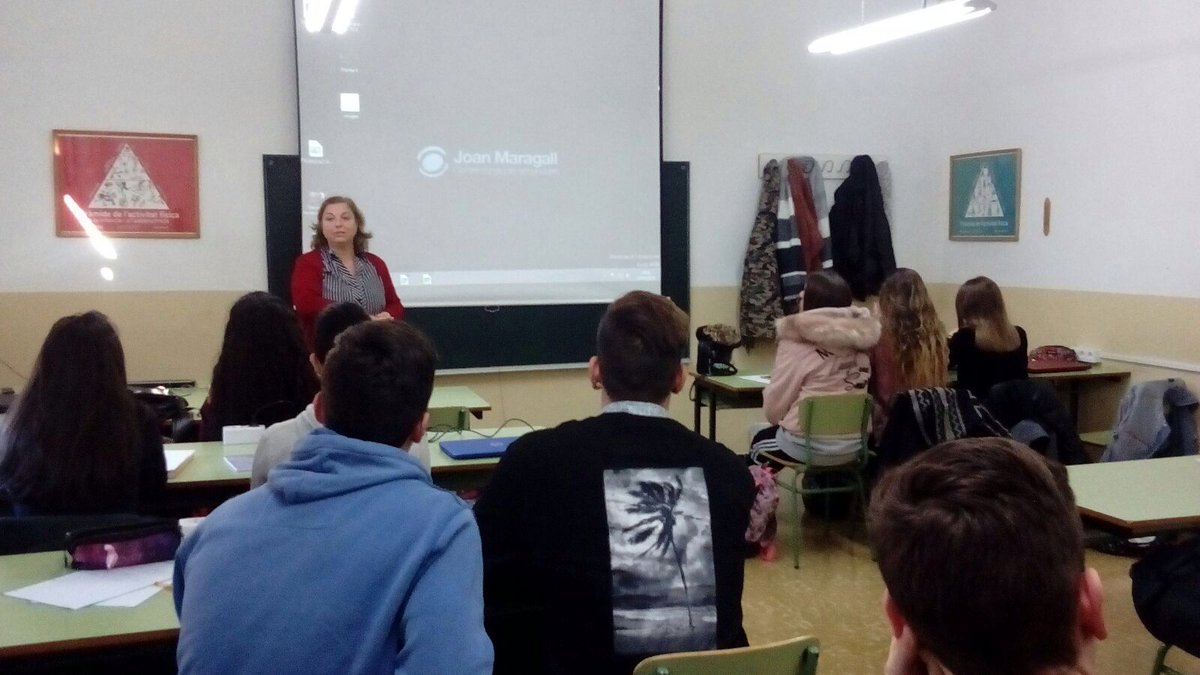RociomBadalona's tweet photo. AAEB Hablamos de epilepsia #CESJoanMaragall #Badalona #epilepsia #Aaeb https://t.co/OHfvvqIE9o